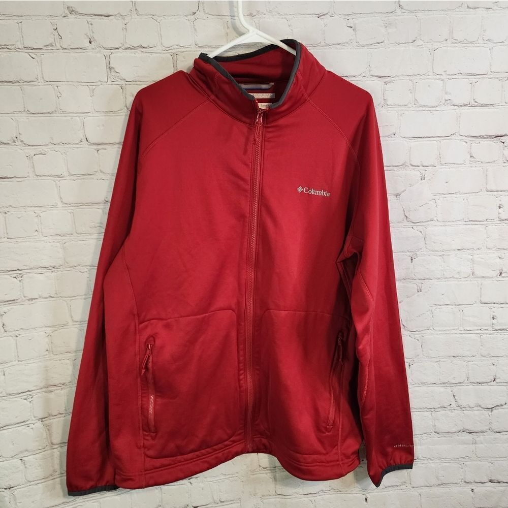 Men's Columbia "Omni-Wick" zip-up sweater, size Large